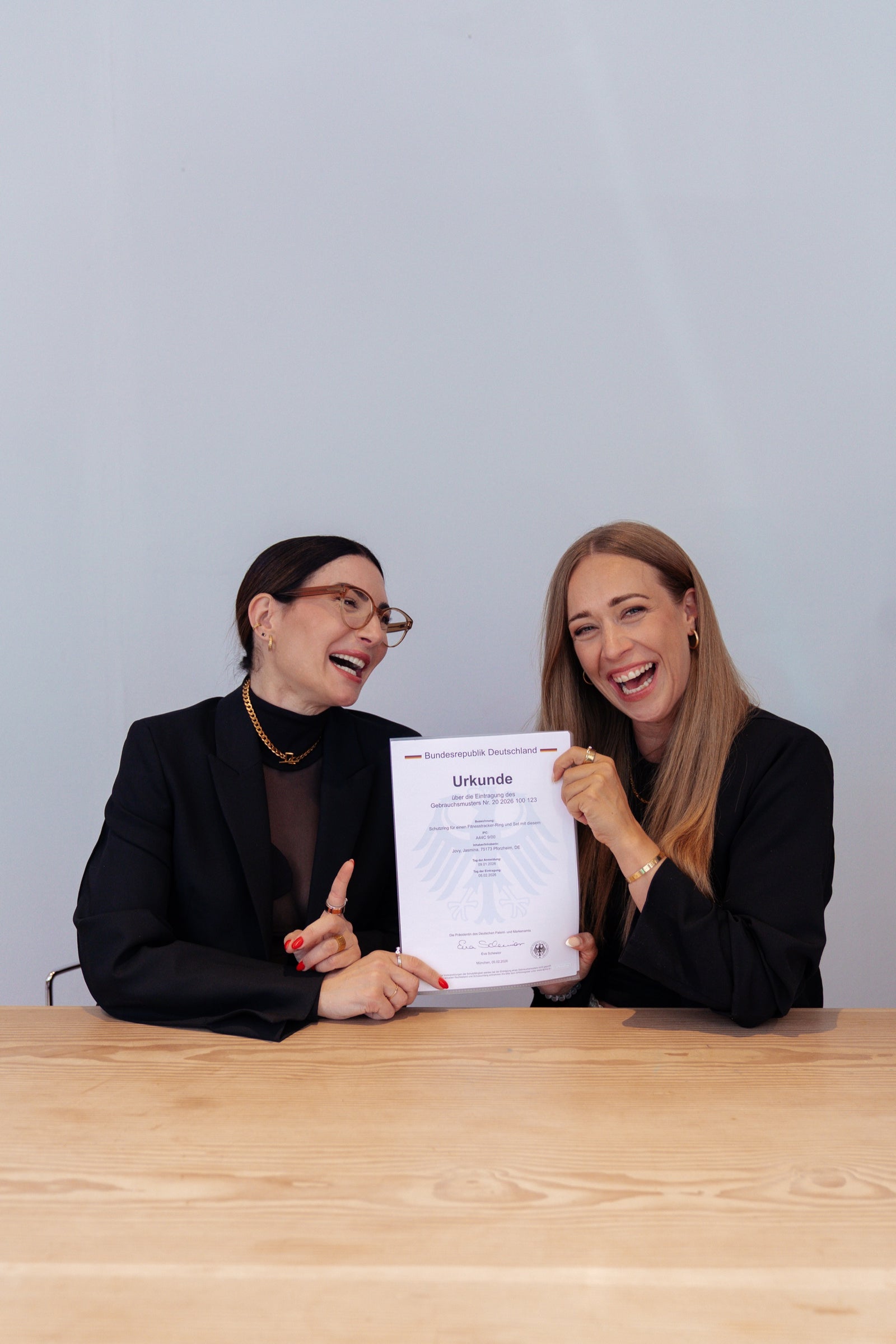 MIONA Gebrauchsmuster, Michelle und Jasmina